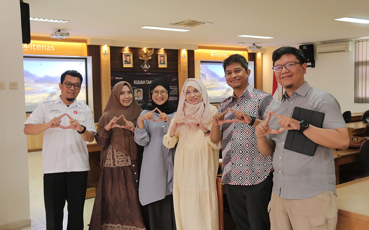 Berita Teknologi Cerdas dan Masa Depan Energi: Prodi Teknik Elektro Hadirkan Kuliah Umum Bersama Alumni Guna Berbagi Inovasi di Bidang Teknik Elektro