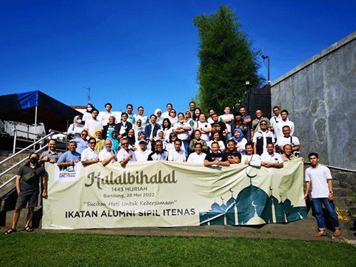 Sucikan Hati untuk Kebersamaan : Ikatan Alumni Sipil Itenas sukses menggelar Halal Bihalal