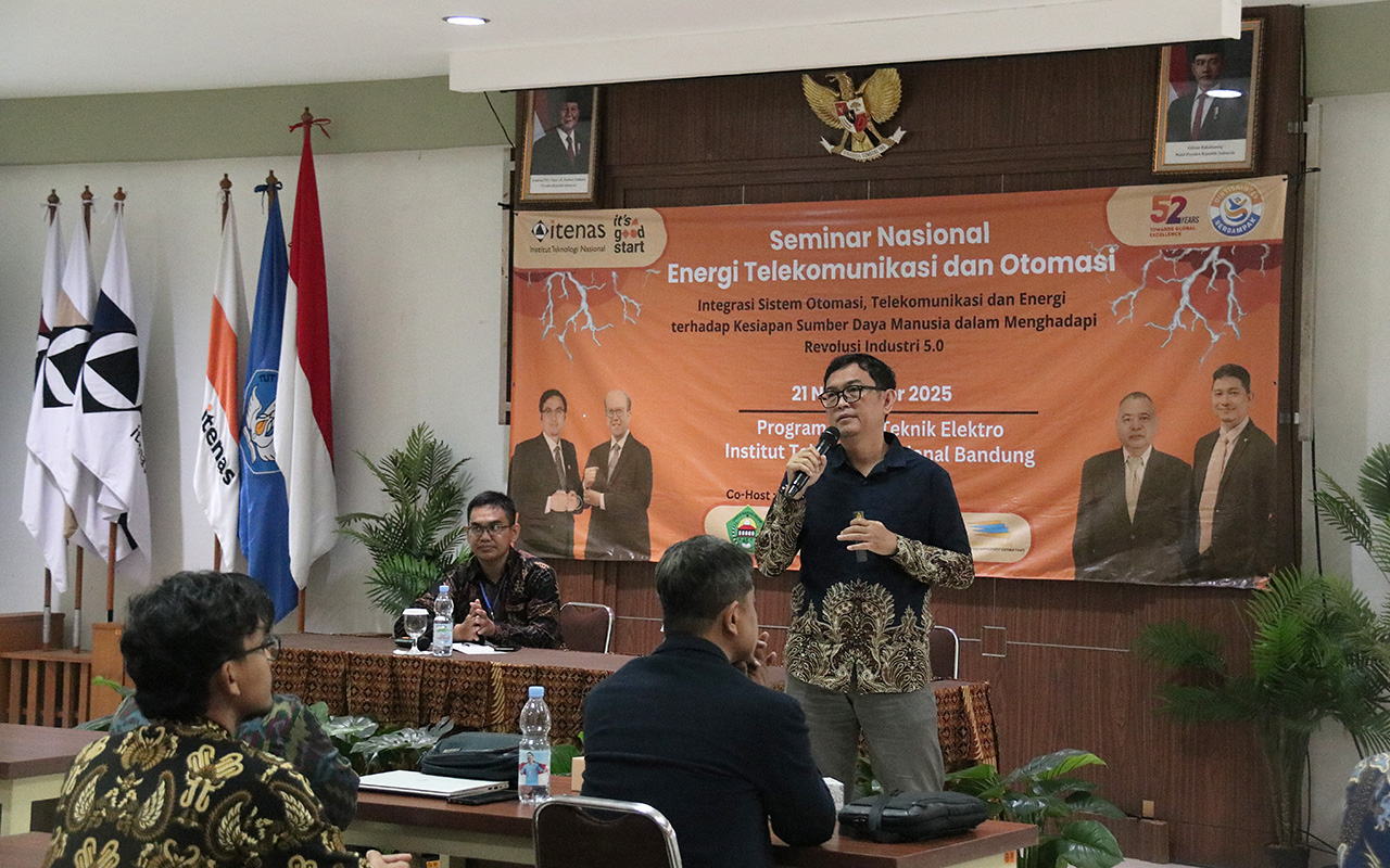 Itenas Sukses Gelar SNETO 2025, Bahas Inovasi Energi, Telekomunikasi, dan Otomasi di Era Industri 5.0