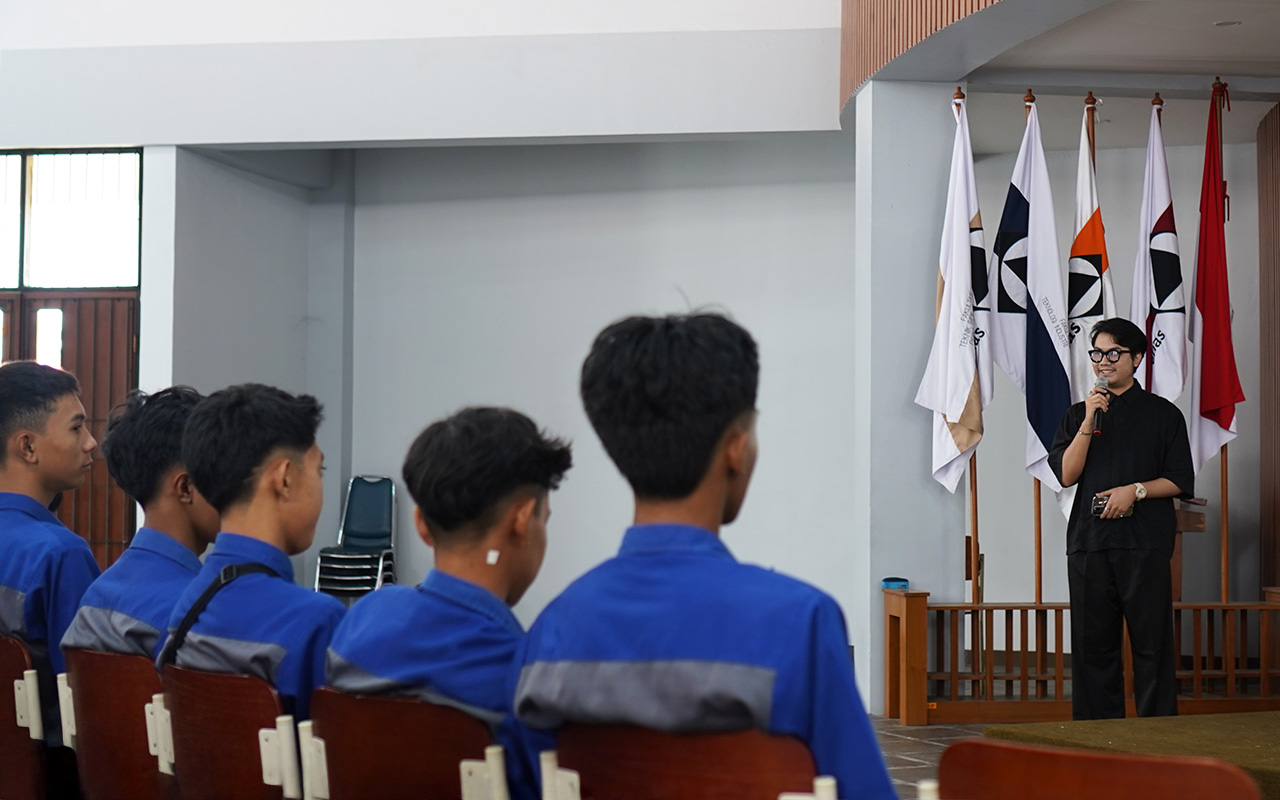 Menjadi Tolok Ukur Dalam Pendidikan Teknik dan Desain, Itenas Terima Kunjungan Industri SMK Izzul Islam Salem Brebes