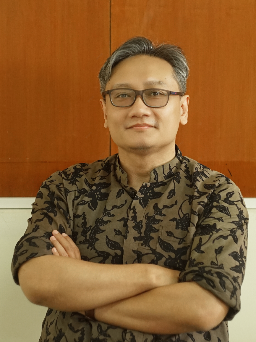 Staf Institut Teknologi Nasional Bandung Program Studi  - Prof. Dr.            MOHAMAD RANGGA SURURI S.T., M.T.